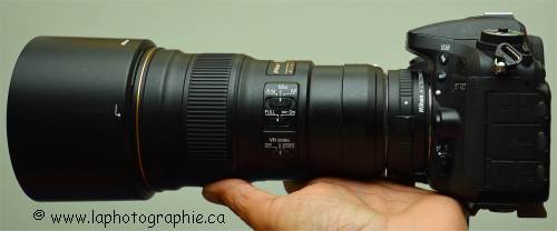 Photo d'un téléobjectif Nikon AF-S 300 mm VR